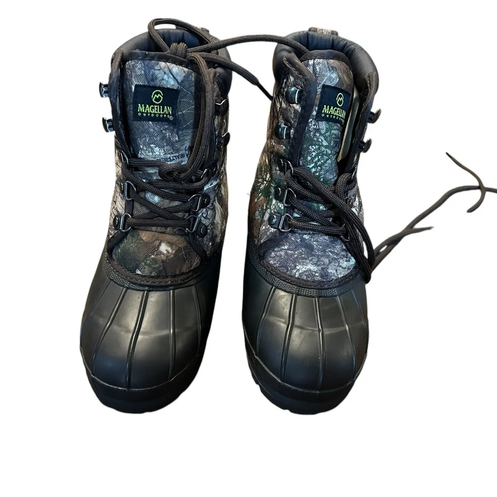 Magellan Outdoors Boys Camo‎ Duck Boot Size youth 2